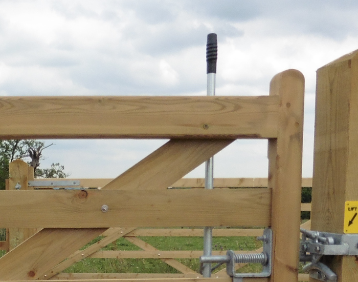 Straight Handle for Easy Access latch - Built by Bison
