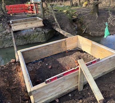 Installing a pedestrian bridge