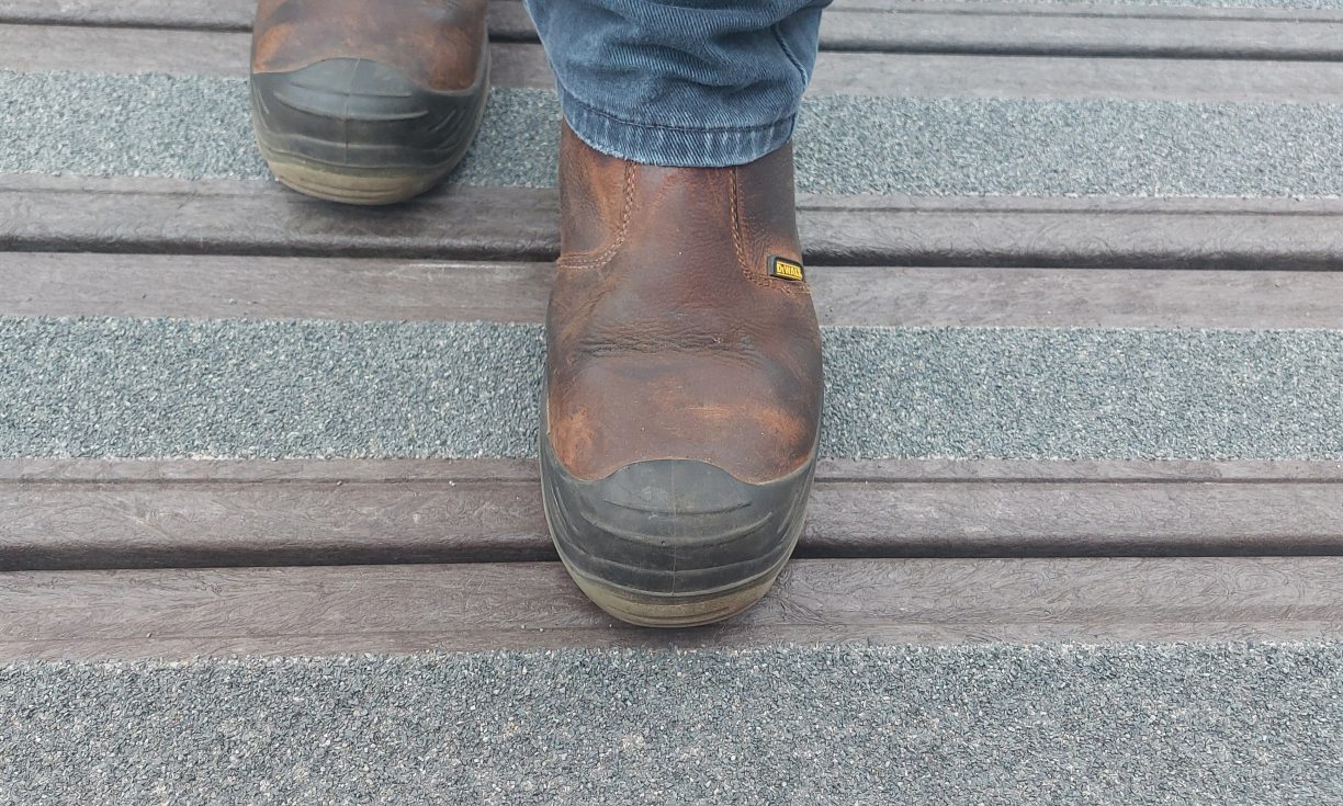 slip resistant surface on recycled plastic deck boards used on a foot bridge