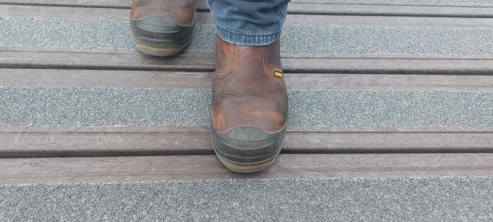 slip resistant surface on recycled plastic deck boards used on a boardwalk